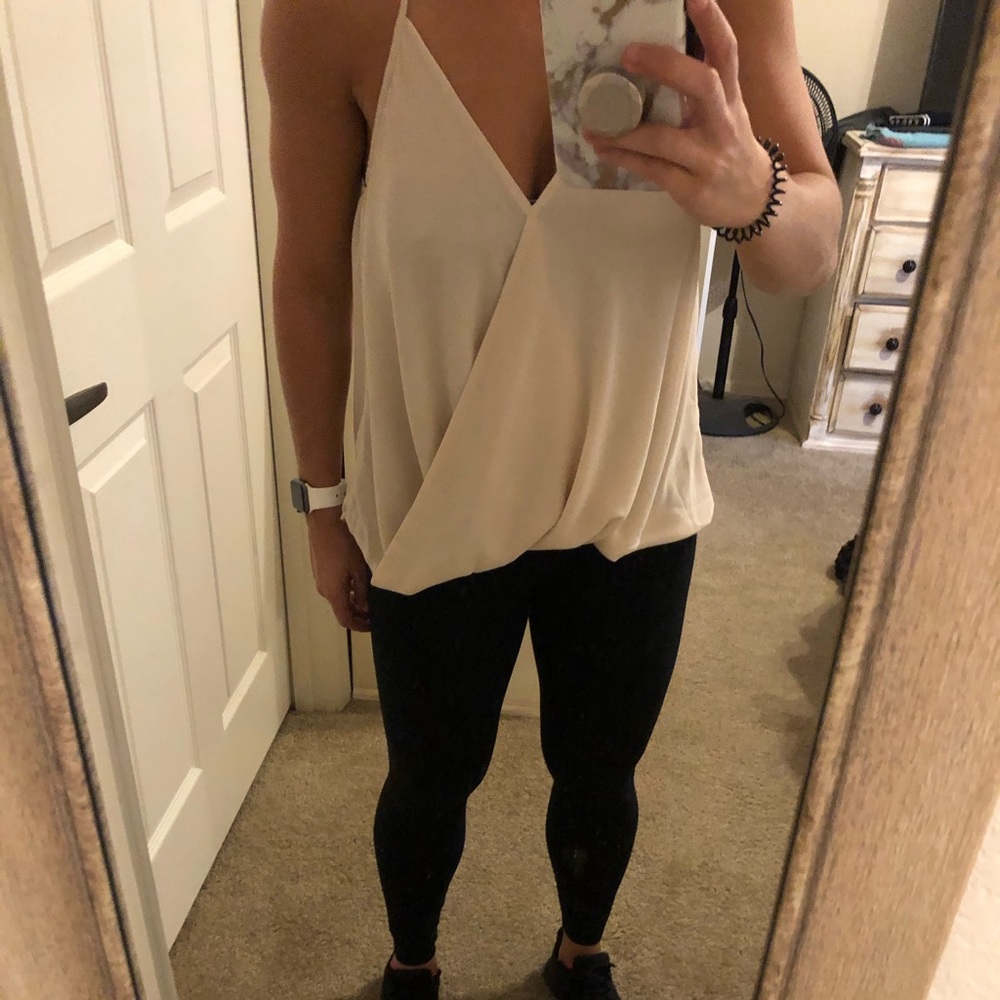 Cream halter tank